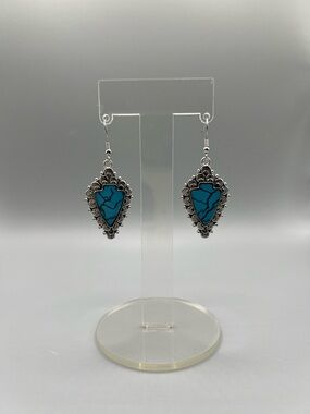 Turquoise Teardrop Silver Dangle Earrings - Handmade E0283C